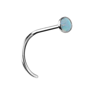 Bijou de nez avec une opale Bijou de nez avec une opale